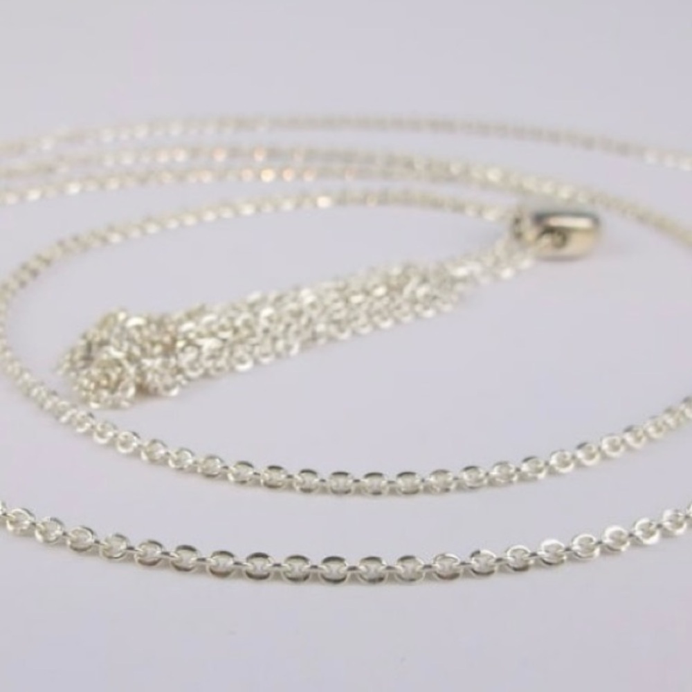 New Boxed Sterling Silver Heart Chain Necklace 28" - Picture 2 of 3